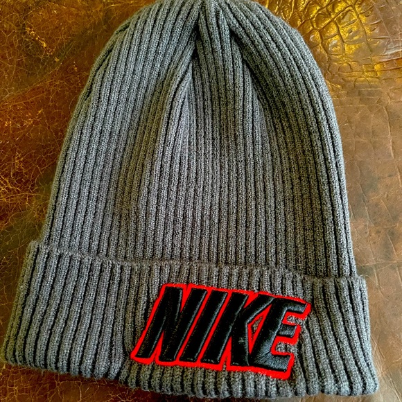 Nike Other - NIKE Grey/Red/Black Skiing / Snowboarding Hat